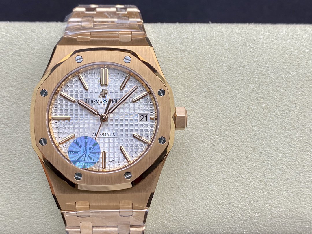 Audemars Piguet Royal Oak 15400  1:1 Superclone