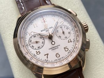 Breitling 18 1000076838