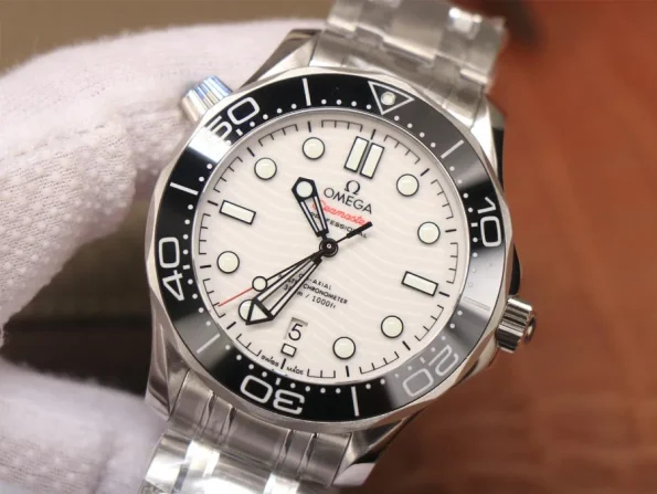 Omega Seamaster 8800 and 8806 Research