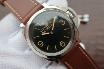 Panerai 77 4d39d6 08c195f4d9a44b34ade23cda5657e370mv2 1