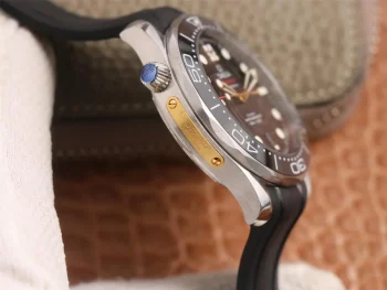 Omega 74 4d39d6 16f8825807ff4c35915ba0b3a387b499mv2 1