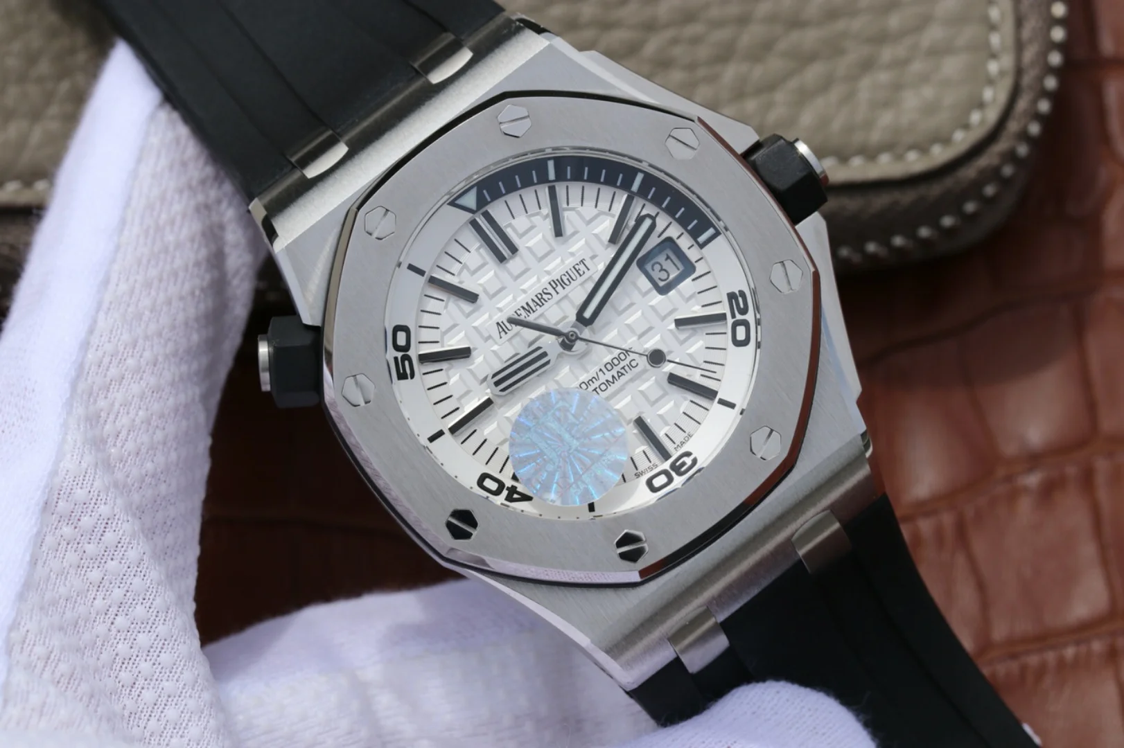 Audemars Piguet Royal Oak Offshore Diver 15703  1:1 Superclone