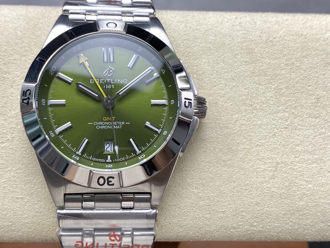 Breitling Chronomat GMT Master Superclone