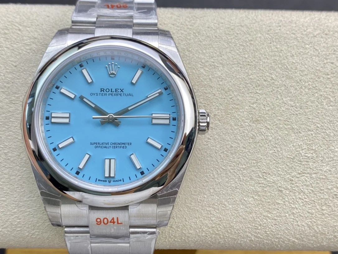 Rolex Oyster Perpetual 41  Ref: 124300