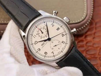 IWC 80 4d39d6 b58ea8db6cb24517968ad4bd90216bb8mv2 1