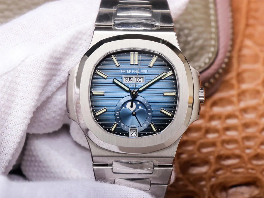 Patek Philippe Nautilus 5726A- 1:1 Superclone 1 4d39d6_c2e110d829574dd2994f0c4831b40c34mv2-1.webp