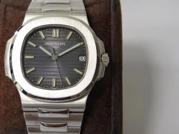 Patek Philippe Nautilus 5711/1R  -1:1 Superclone