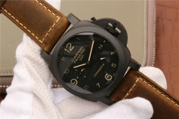 Panerai 97 4d39d6 f6923677e8c648379c3b6b5ed913c7d3mv2 1