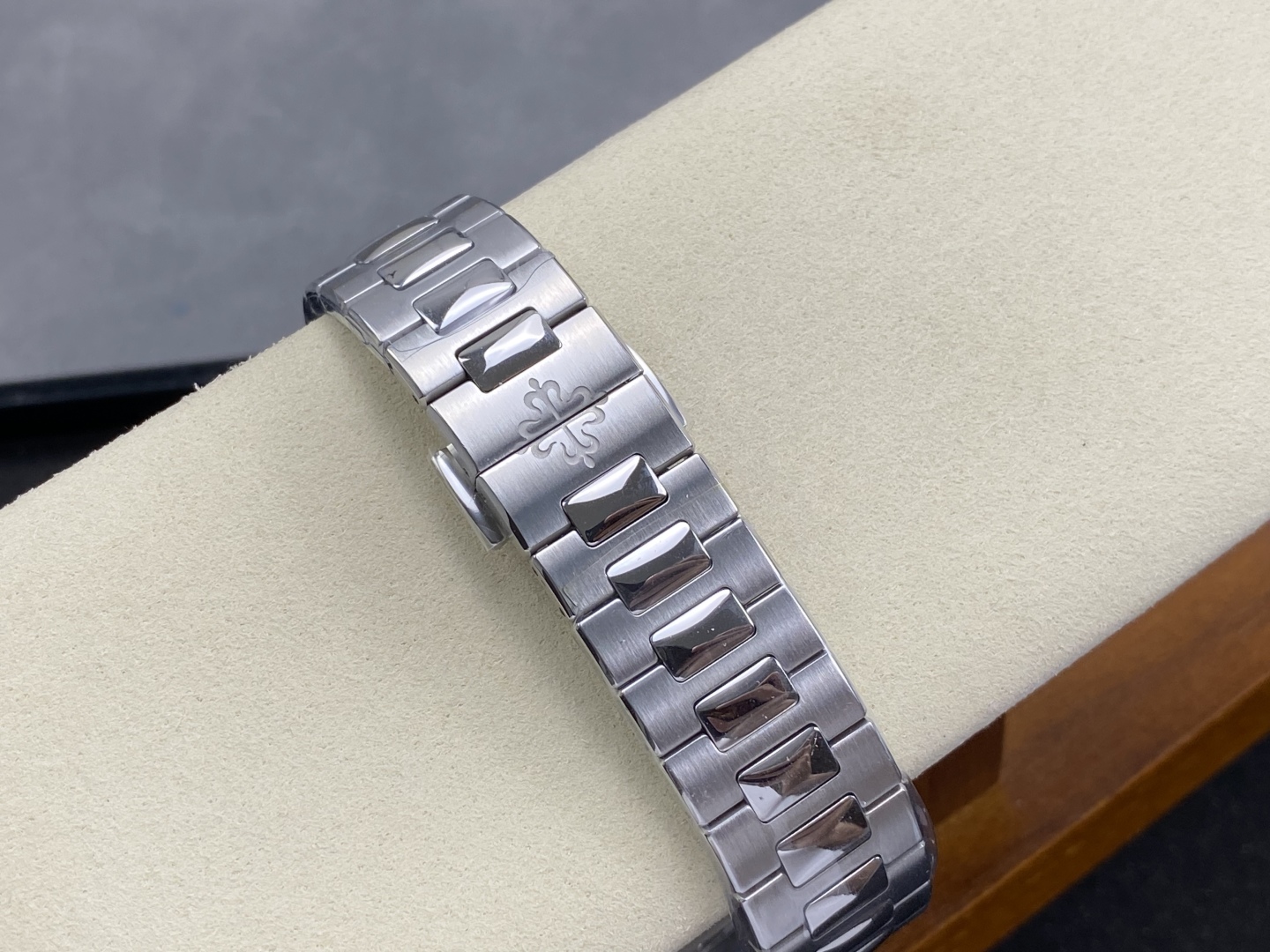 cmp_i1761571627574_7643_0_0