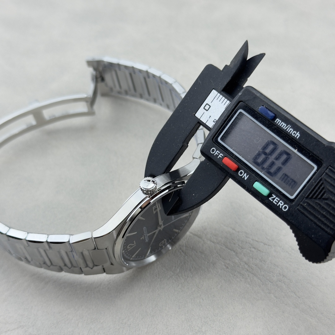 2017-ca1cc38272c6c731484a7ad4e0697106b99c00efbc9220be4ceb90e6c01fd5ef Jaeger-LeCoultre Master Control 38 mm Configuration 0E25BC 1:1 Superclone