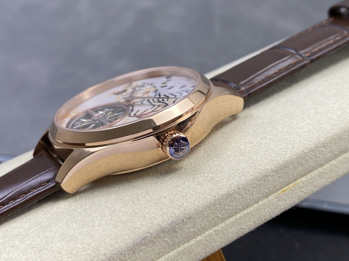 6099-7f7969cc0d77b247242fc8ffe02e7f3b899d793f1da4fc17bc3e955a7c62b6ff Vacheron Constantin Overseas 42 mm Tourbillon Manual-wind ANT Factory Configuration A9DECF 1:1 Superclone