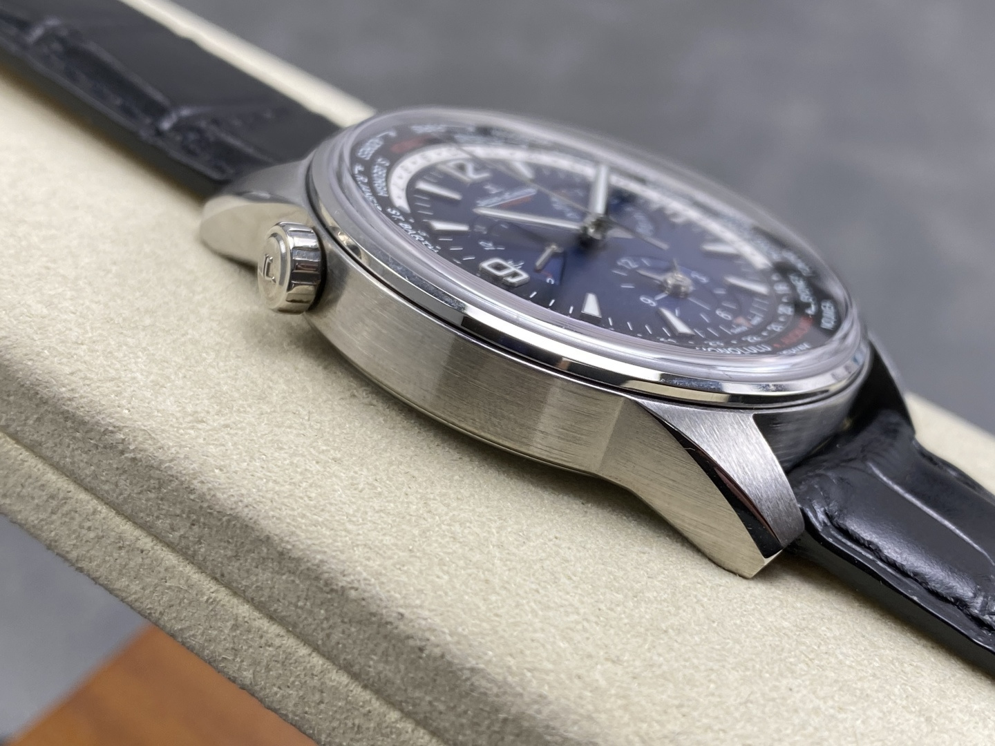 Jaeger-LeCoultre Polaris 42 mm World time ZF Factory Configuration 070C09 1:1 Superclone