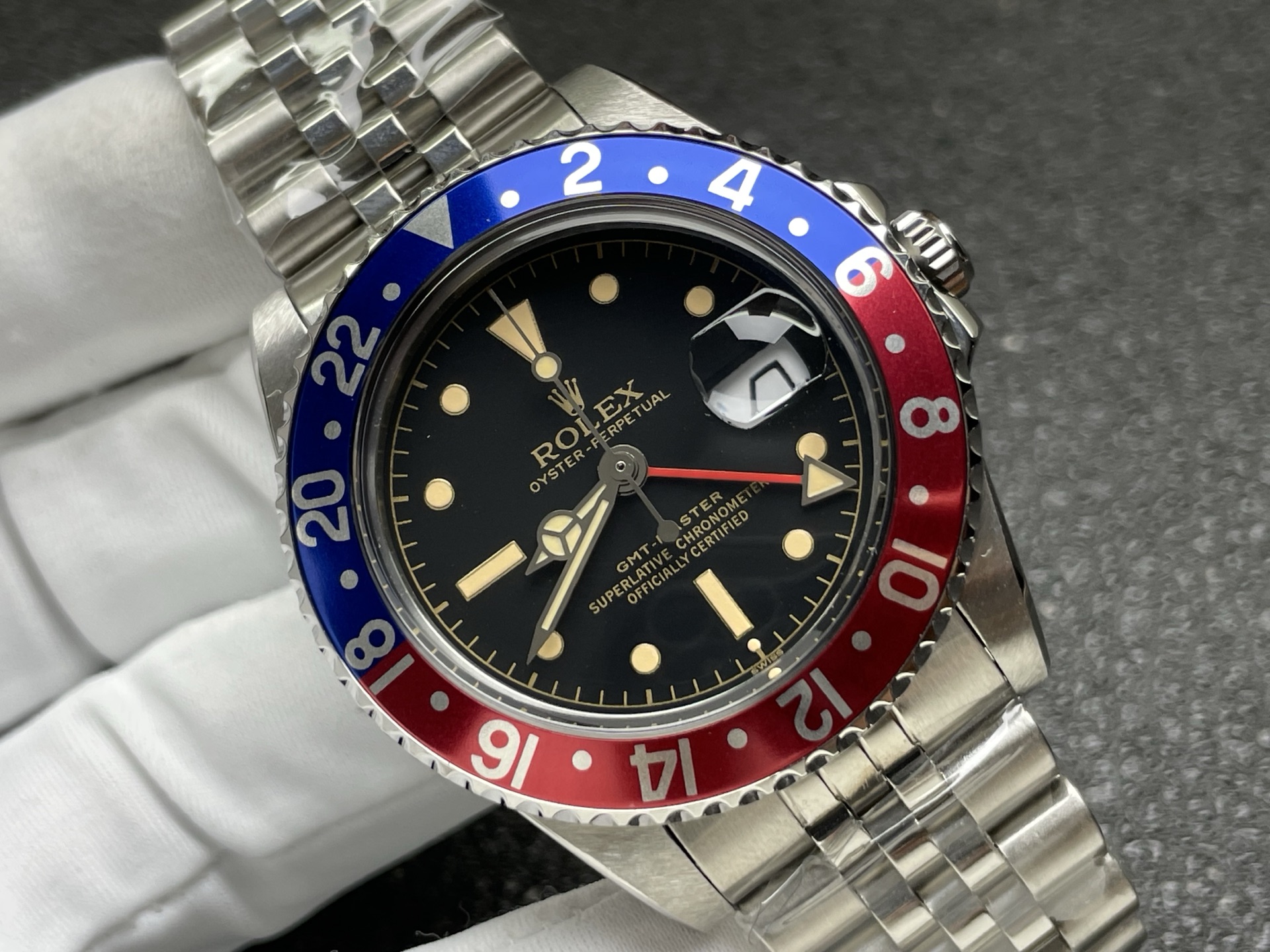 5366-34017bca571ffd7685e43cf856a1eae355ab33a72cada9107c8b3b1ed546b120 Tudor Black Bay GMT / dual time Configuration E29461 1:1 Superclone