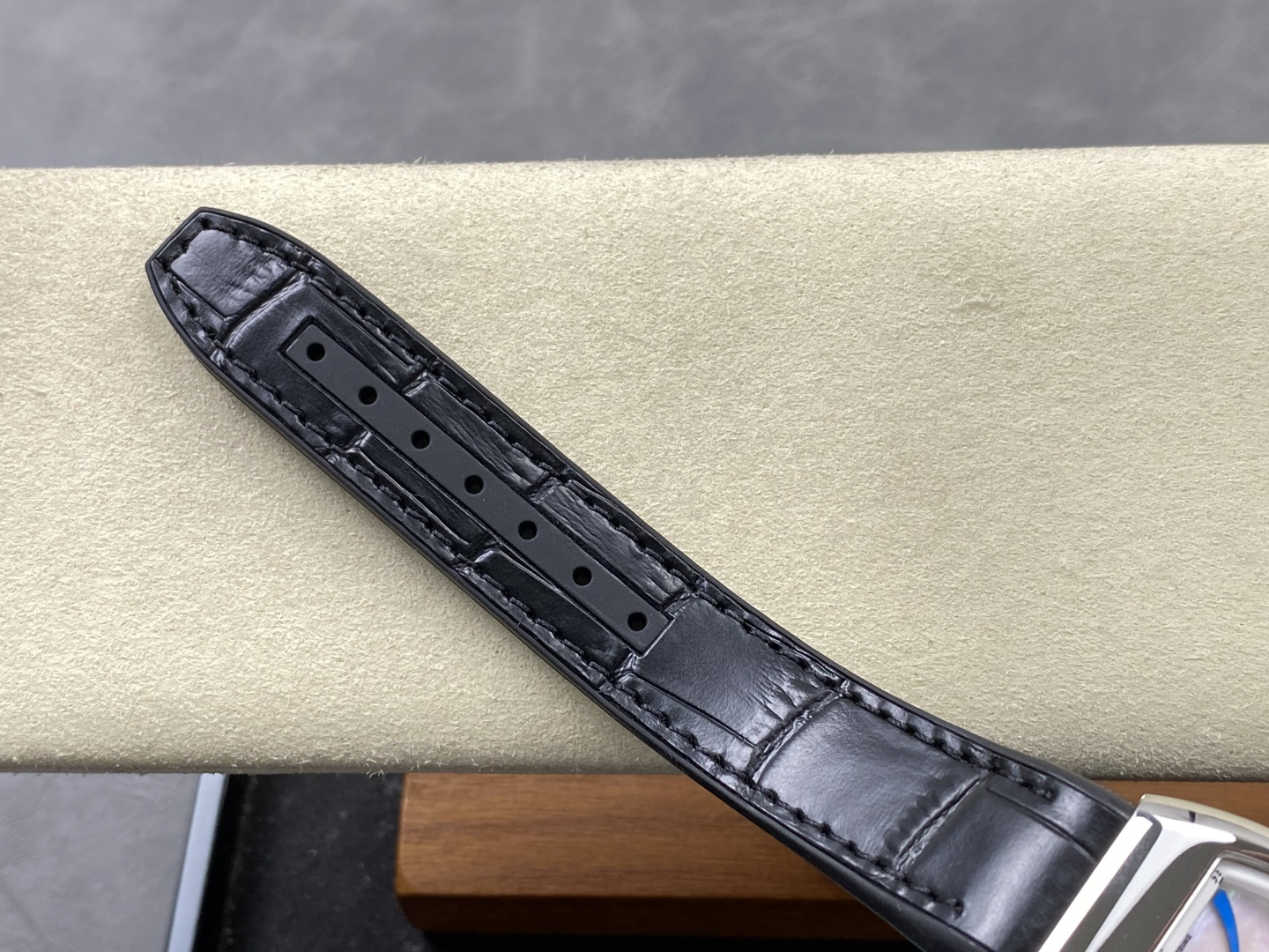 8197-1cb1108922a2c6f37c51c718ca9cb9dbdbf6d450096a2eec4d9434c30cae2037 Franck Muller Vanguard V32 32 mm ABF Factory Configuration 84EEDB 1:1 Superclone