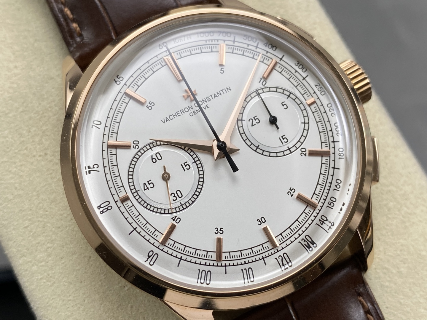 5769-8b07863b26c42d66ccbb666579306afea6007366d69845103398720e1b2b2d06 Vacheron Constantin Traditionnelle Chronograph 1:1 Superclone — 7C421A