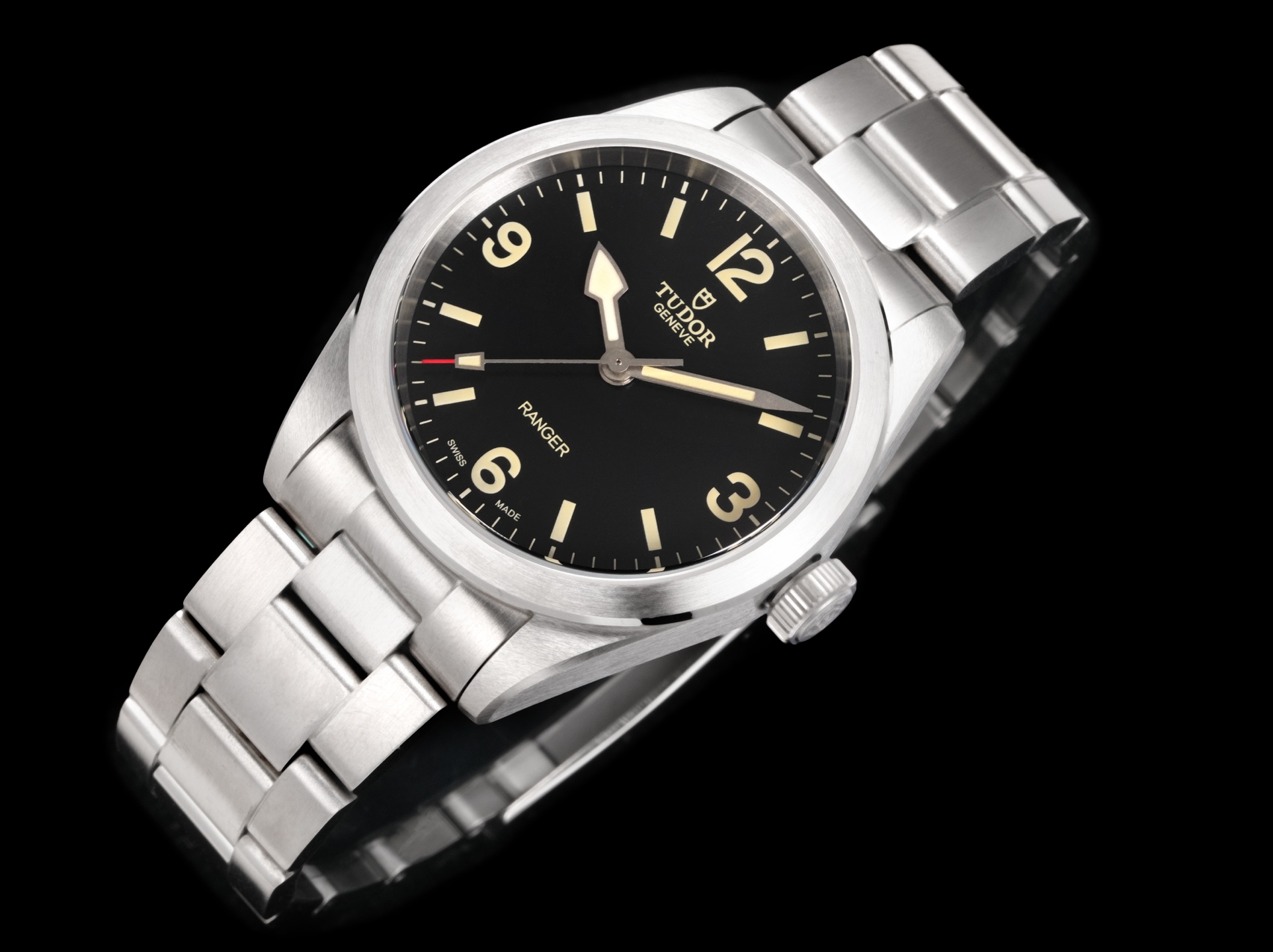 5797-58e82ae48c8bde80895def4f76f07dde3b670179002544a330acef25b747415c Tudor Ranger watch – 39mm steel case, Steel bracelet – m79950-0001 1:1 Superclone