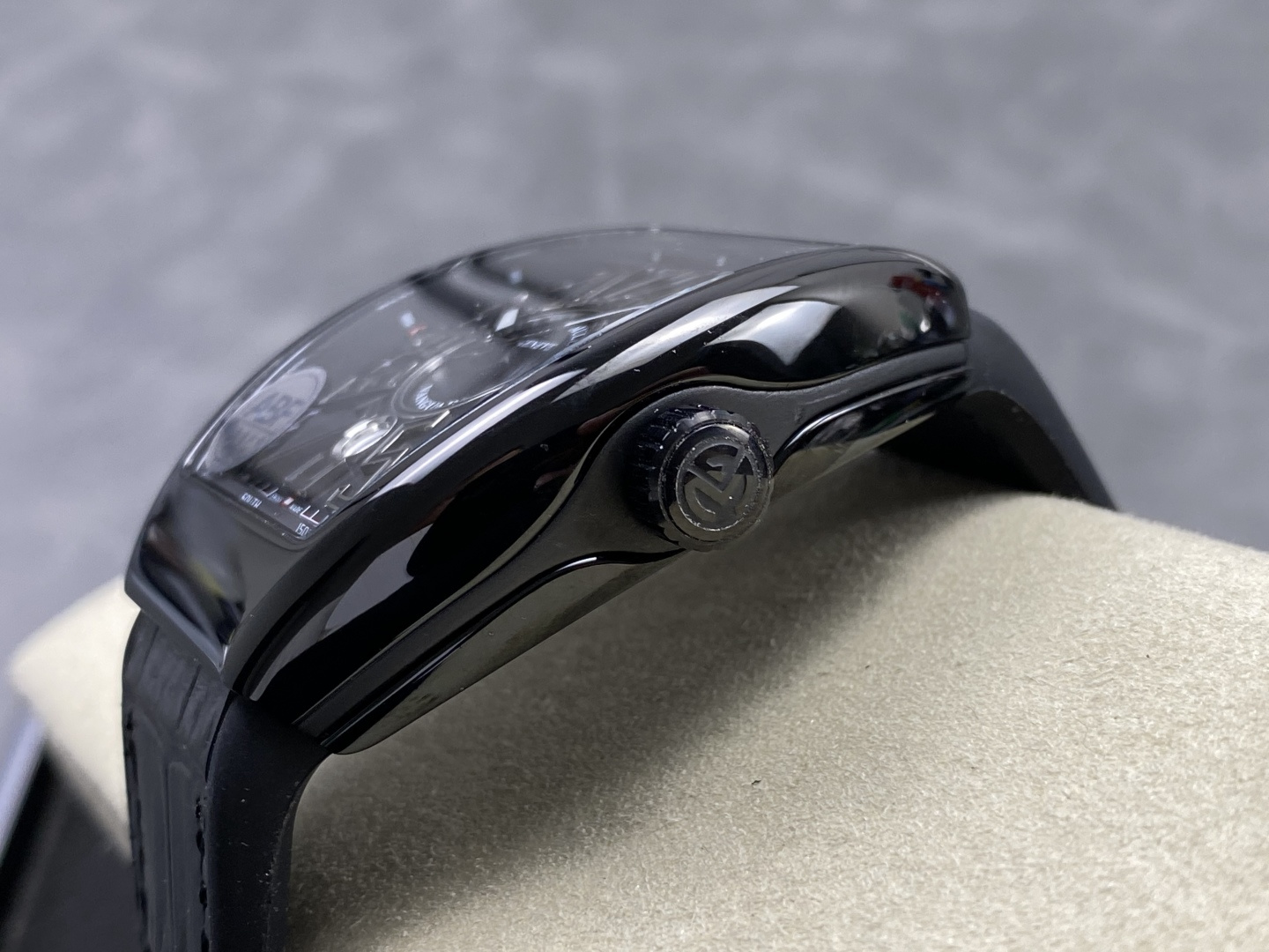 5522-7d8b6be3c93a582301c750ad06a76c7c85d97d8938eb780c0bae0db8f3dc5220 Franck Muller Vanguard V45 Carbon composite 45 mm ABF Factory Configuration 86105F 1:1 Superclone