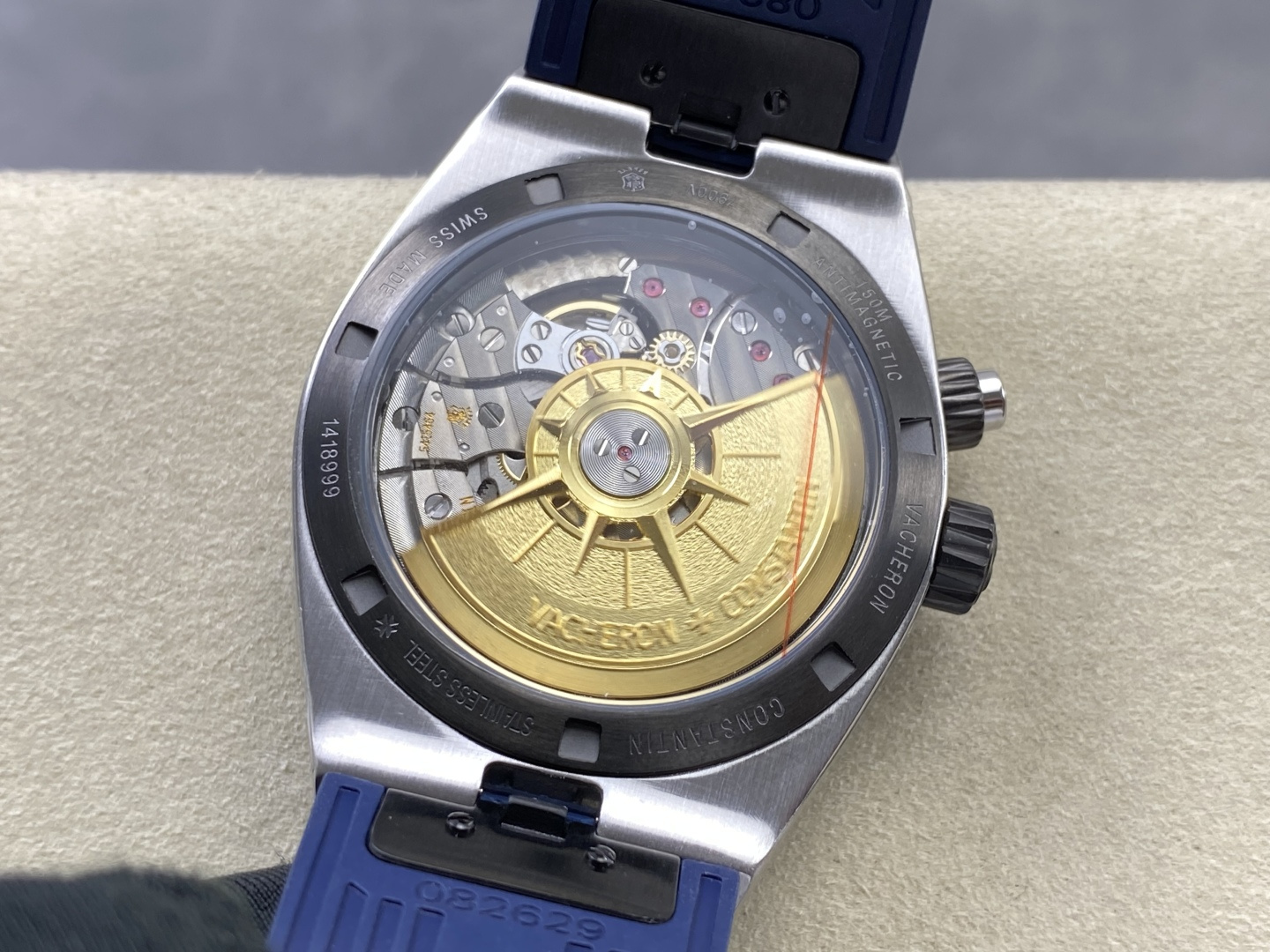 596-e226baf50e019c71f8860580dceea0d3e1a9f687dce09e1fb5300daadc22a828 Vacheron Constantin Overseas 7920V/210A-B334 Stainless steel 41 mm GMT / dual time GR Factory Configuration DBC783 1:1 Superclone