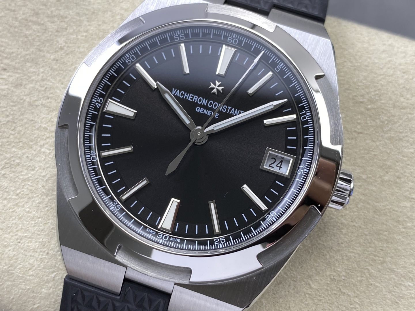 16919-5daacb4595fb05099c51032b4ab0260b6296187a4dc578160ed7da5853978c49 Vacheron Constantin Overseas Stainless steel 41 mm Configuration 9549BE 1:1 Superclone