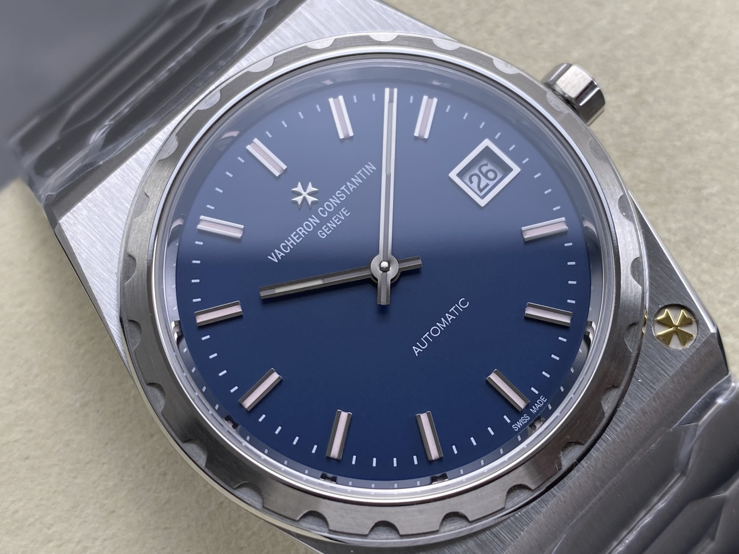 15211-5ad5c6685991b25843f1d8f1134b6c5c40da700b46cb95829aaac4b2b77ddf0f Vacheron Constantin Overseas 37 mm PPF Factory Configuration 145939 1:1 Superclone