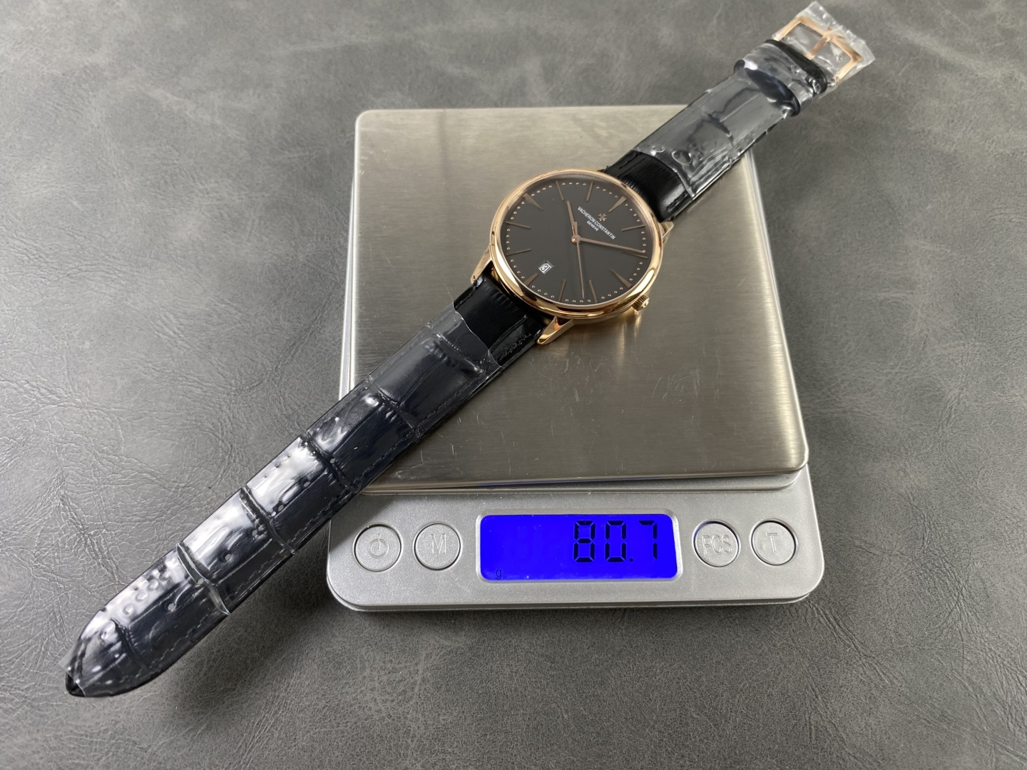 6015-363b393af4610d272661a32ba6a0c21c3fb089868cede9d75a39b3f71ab6840a Vacheron Constantin Patrimony 40 mm Configuration 3FE86A 1:1 Superclone