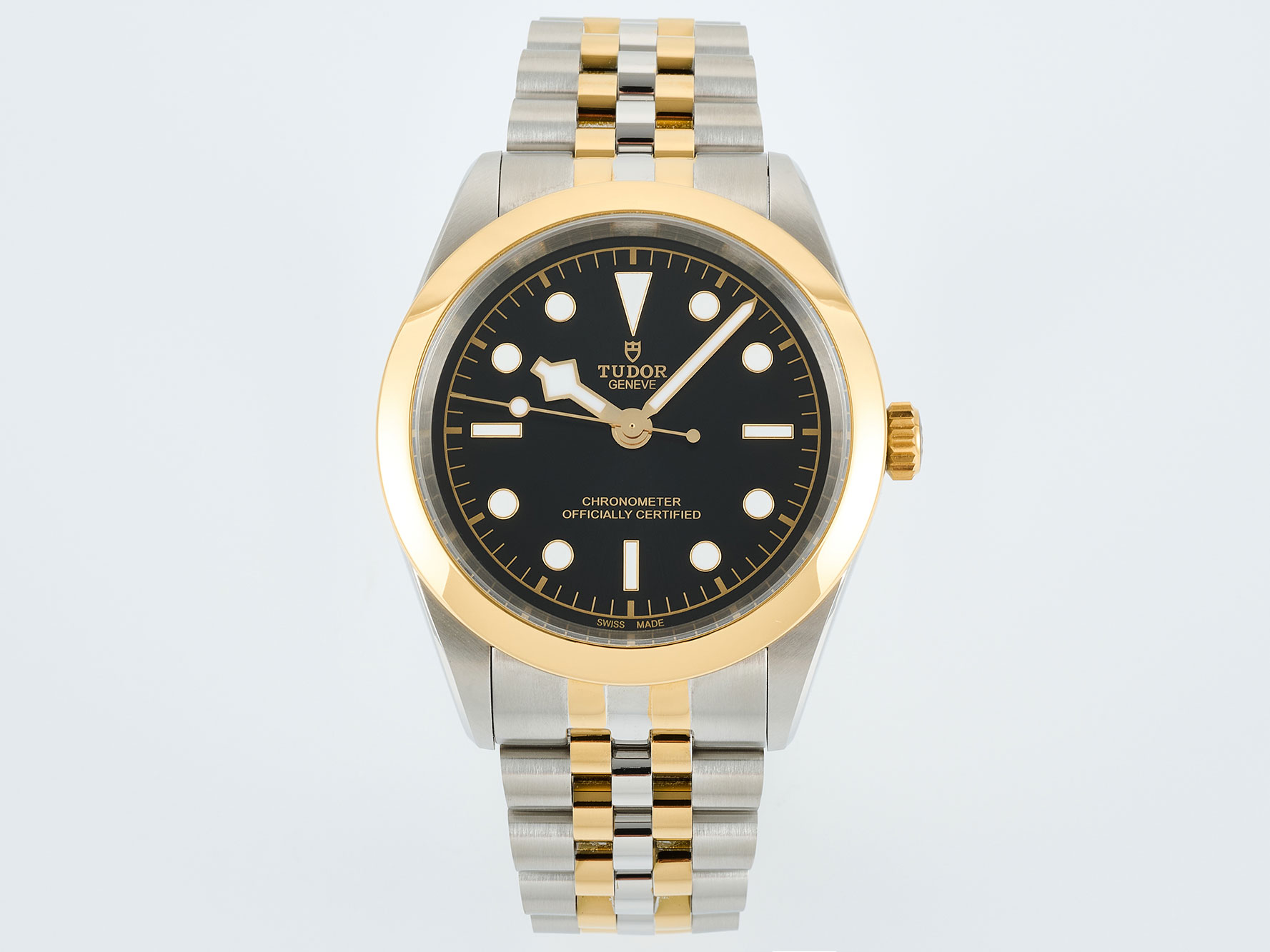 Tudor Black Bay One 41 S&G watch – 41mm steel case, Yellow gold bezel – m79683-0001 1:1 Superclone