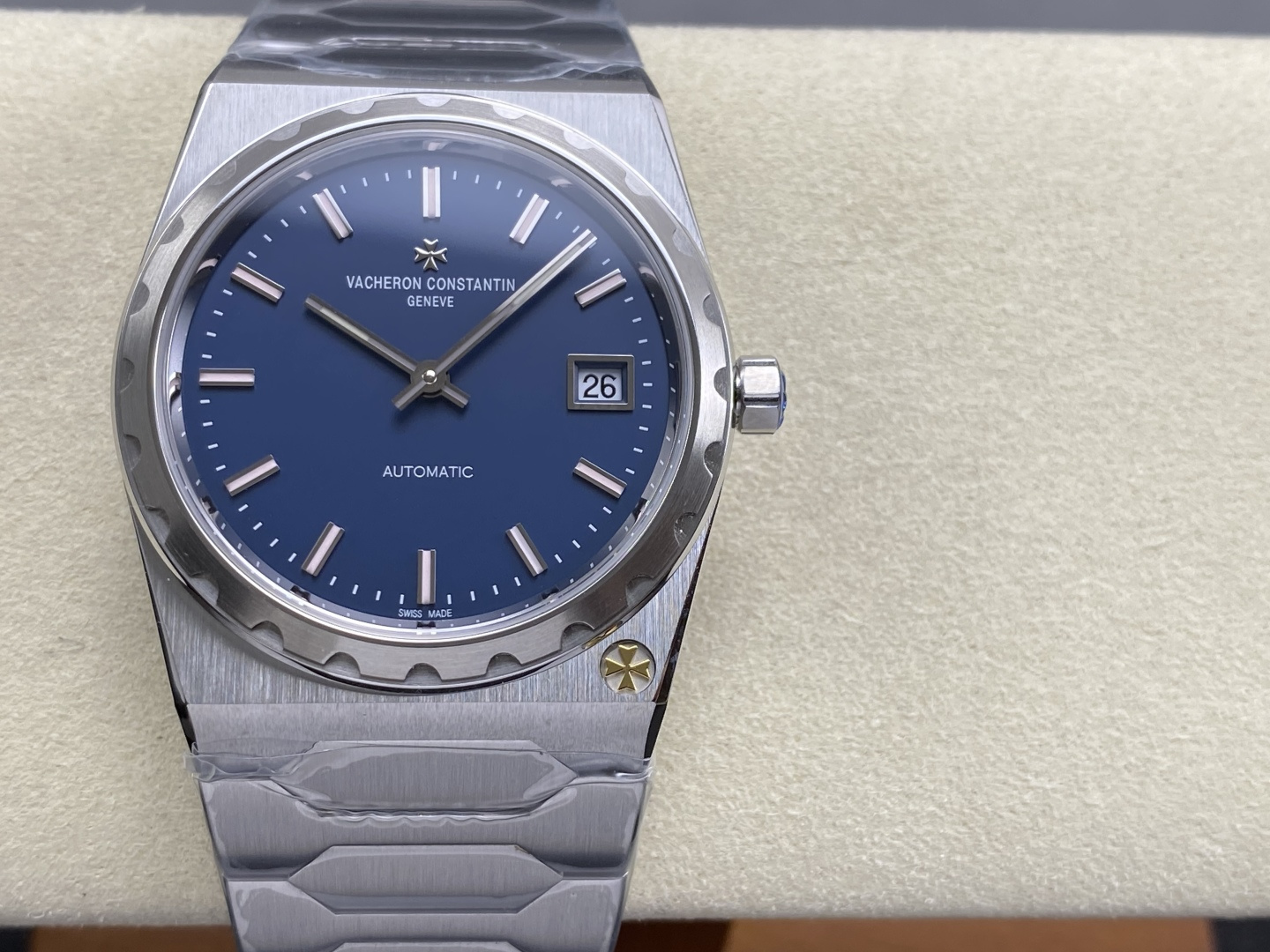 15205-64714f50c2067a72dec33feee46dcc289dd1ef6c44f1771f752a01733a80ac97 Vacheron Constantin Overseas 37 mm PPF Factory Configuration 145939 1:1 Superclone