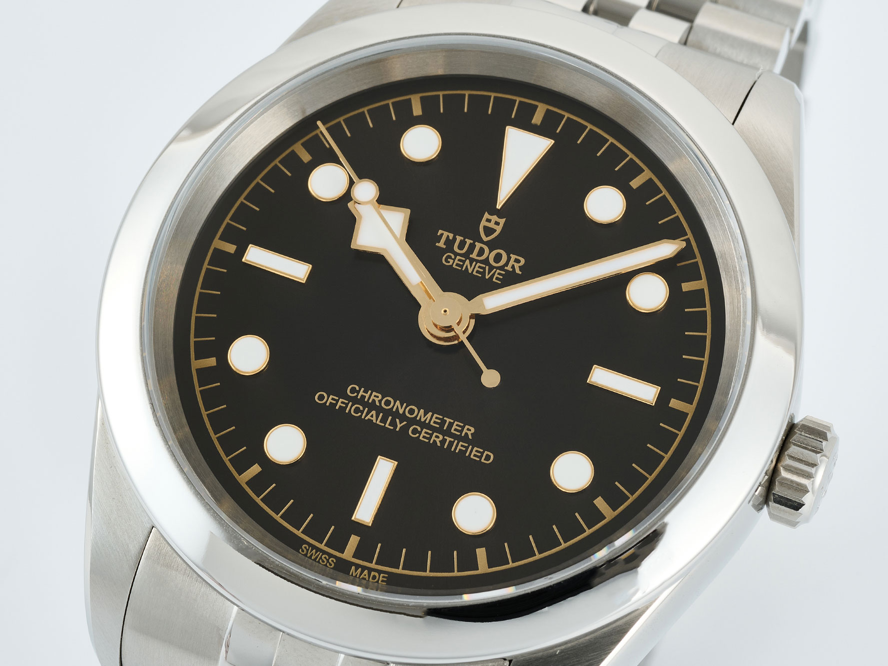 6686-e83ff41629c2679be0979ba67750c2e8ef39c49caad57681915016610496af8e Tudor Black Bay One 41 watch – 41mm steel case, Steel bracelet – m79680-0001 1:1 Superclone
