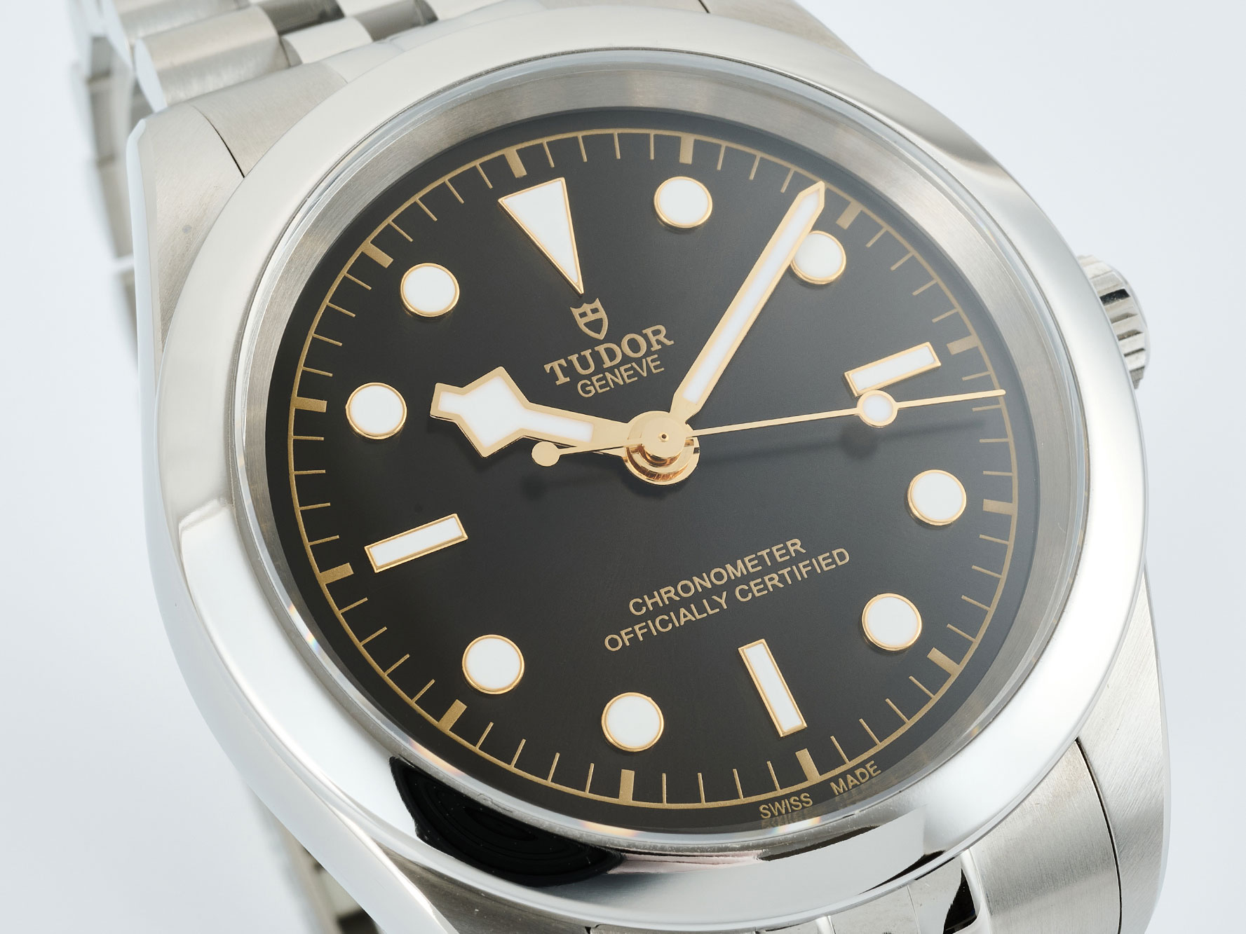 6688-fd9dd0c34bf2ca7736bf72e7561f659a8453ab4542c872b0ce578ed48ec62ffc Tudor Black Bay One 41 watch – 41mm steel case, Steel bracelet – m79680-0001 1:1 Superclone
