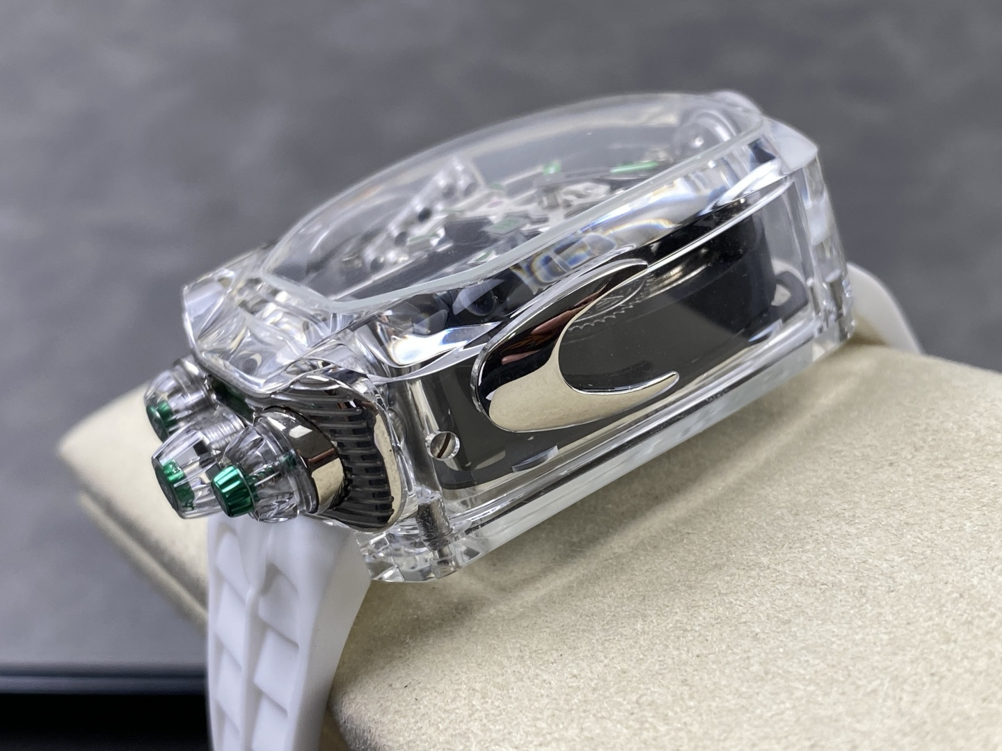 4070-7d7d122ccc76b90ddbf00f7fc76bccaf26ac03ef4841545b22729f7a556882ae Jacob & Co. Bugatti Chiron Platinum Configuration 8BDAAB 1:1 Superclone