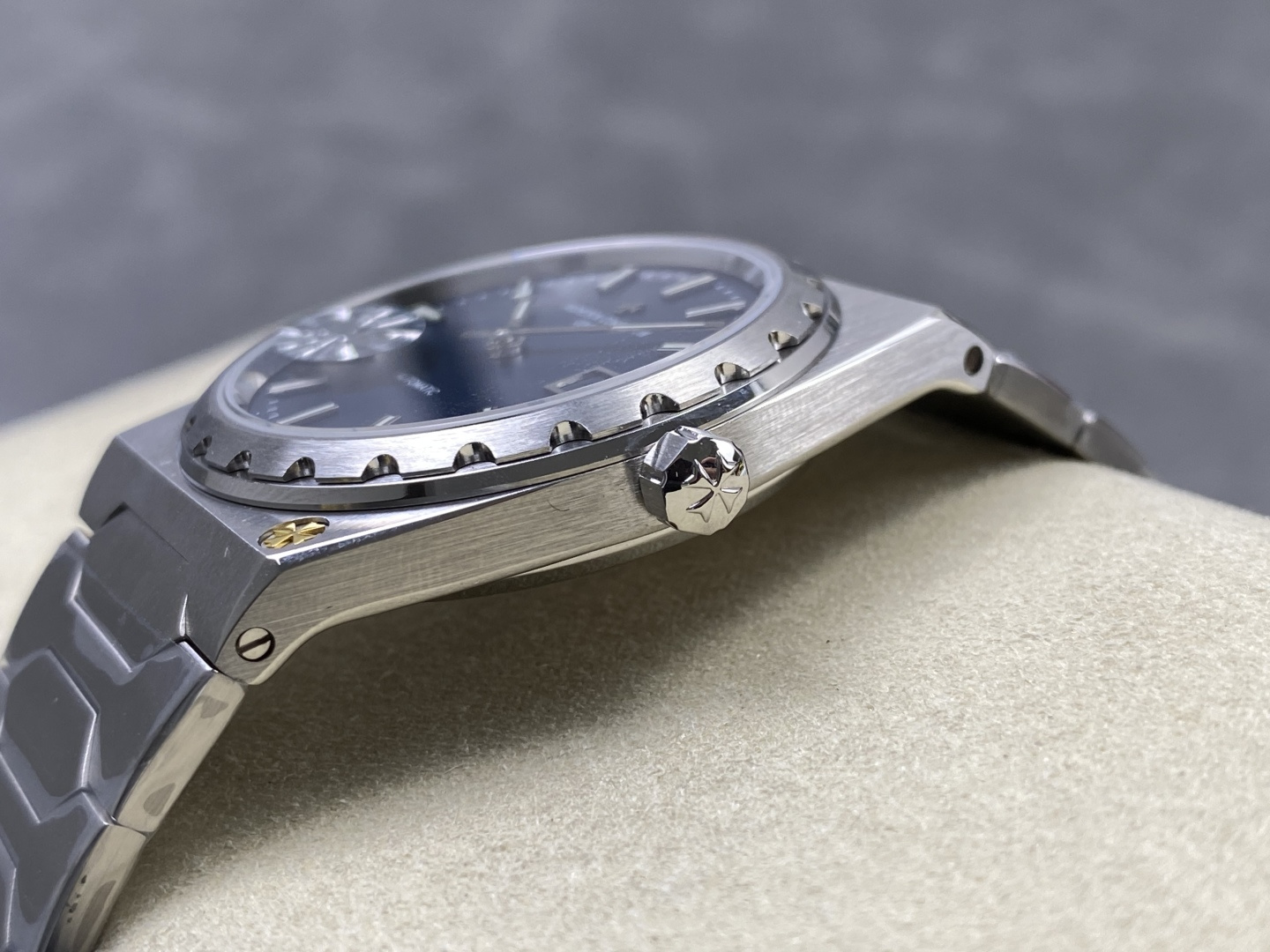 10017-a30b4ad0c5a7f349997585406bc22be66f0f10865b086d3969b12f75a1a365c1 Vacheron Constantin Historiques PPF Factory Configuration 58113A 1:1 Superclone