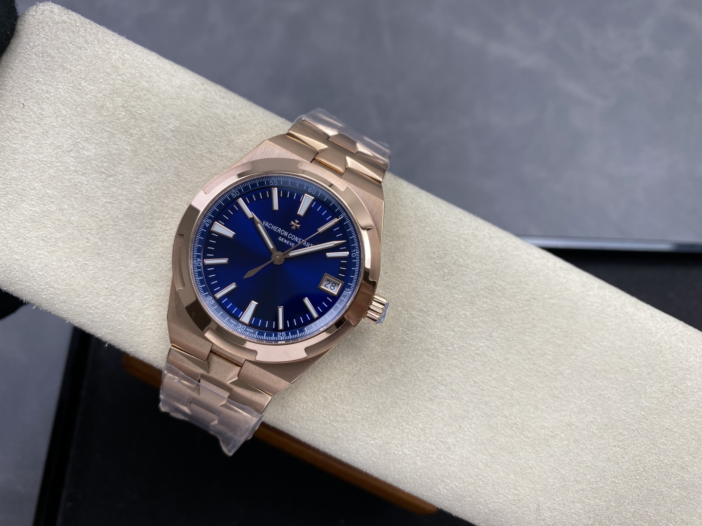 Vacheron Constantin Overseas 4500V Stainless steel Rose Stainless-steel bracelet K1 Factory Configuration E8BB25 1:1 Superclone