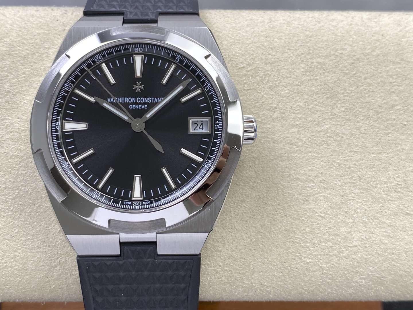 16922-512cc016d63ae986206ac0cd09465630b50430c4aec67e2e5dcfedaa7c895ca2 Vacheron Constantin Overseas Stainless steel 41 mm Configuration 9549BE 1:1 Superclone