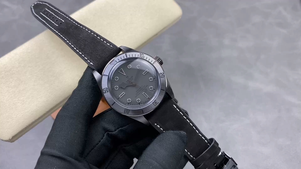 Tudor Black Bay Black Black Leather strap 41 mm Tourbillon GR Factory Configuration 8DD889 1:1 Superclone