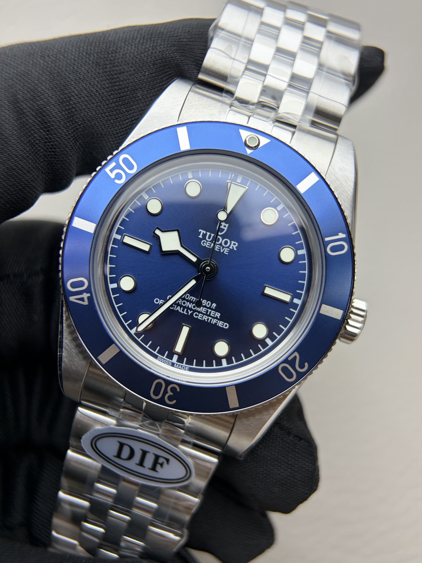 7522-ab119b6343574c701e341e5a731f2fb14940c5bb61ae595cf8efe2105aea5849 Tudor Black Bay Blue dial 37 mm Configuration 5219AE 1:1 Superclone