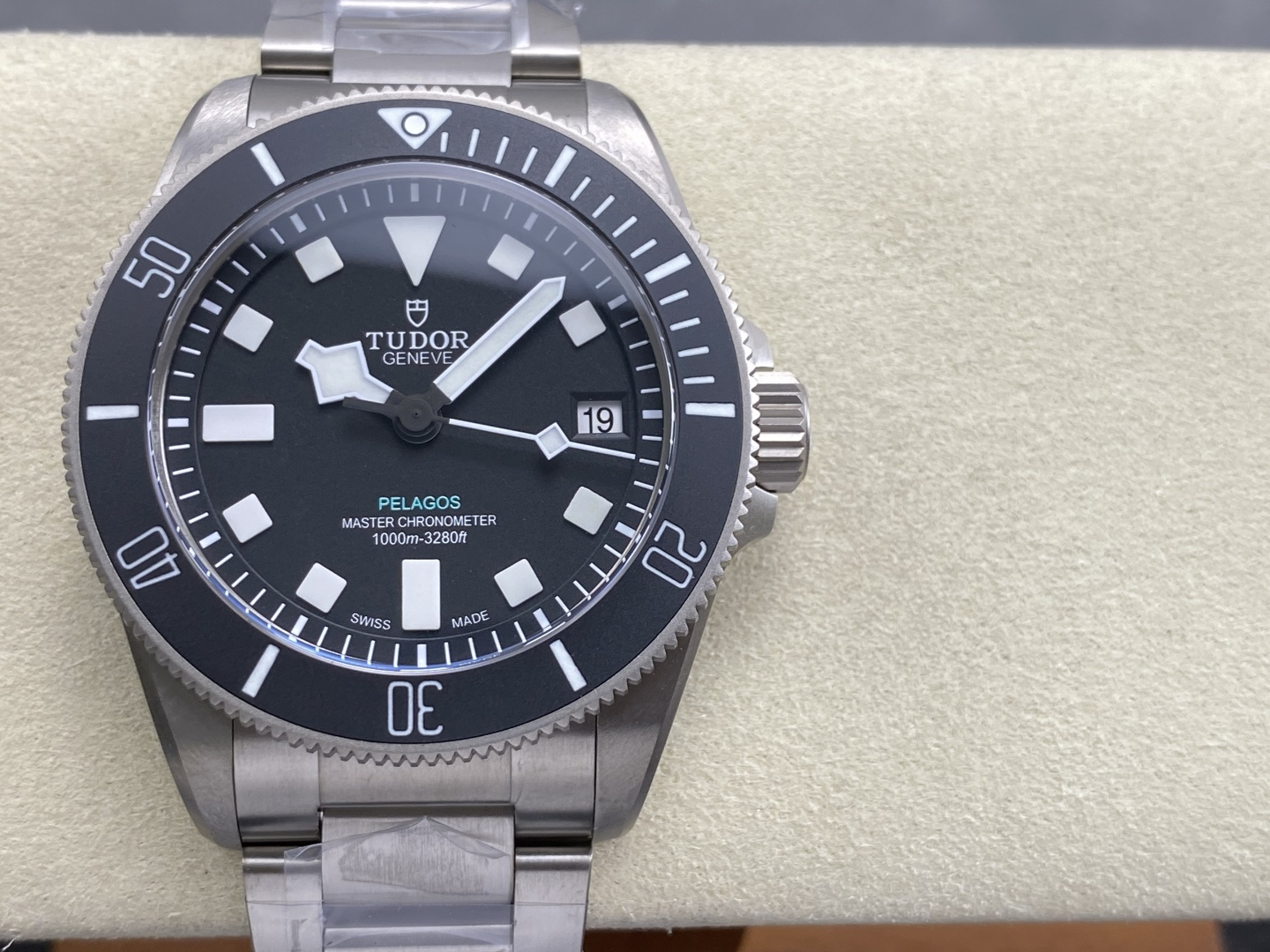 117-317fba04b2773b25177f3ba9ea798d0249ecb623c65cf7442f96038a998bed97 Tudor Pelagos Ultra M2543C1A7NU-0001 1:1 Superclone