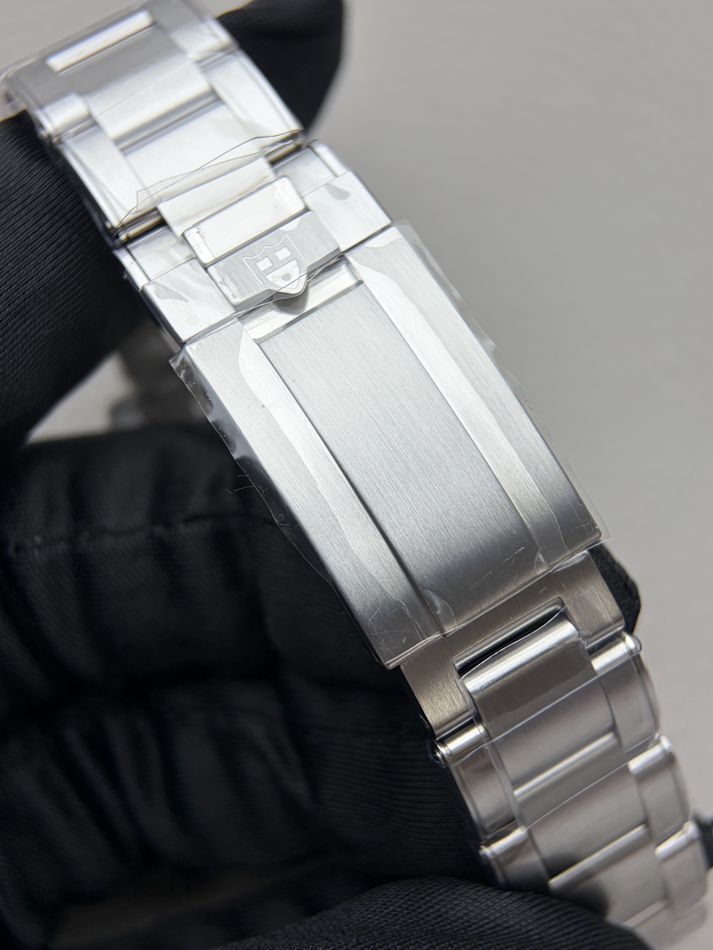 5300-cb1dd95981b906c5a80a2e5f830adae47dc9b9b7cdb34fd8e6e0c186b77344cb Tudor Black Bay Blue dial 37 mm Configuration A78E35 1:1 Superclone