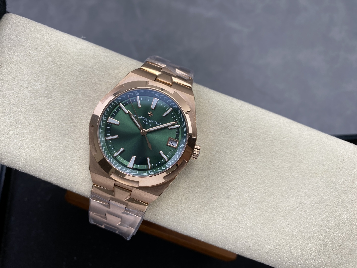 Vacheron Constantin Overseas 4500V Stainless steel Rose Stainless-steel bracelet K1 Factory Configuration 4A76A5 1:1 Superclone