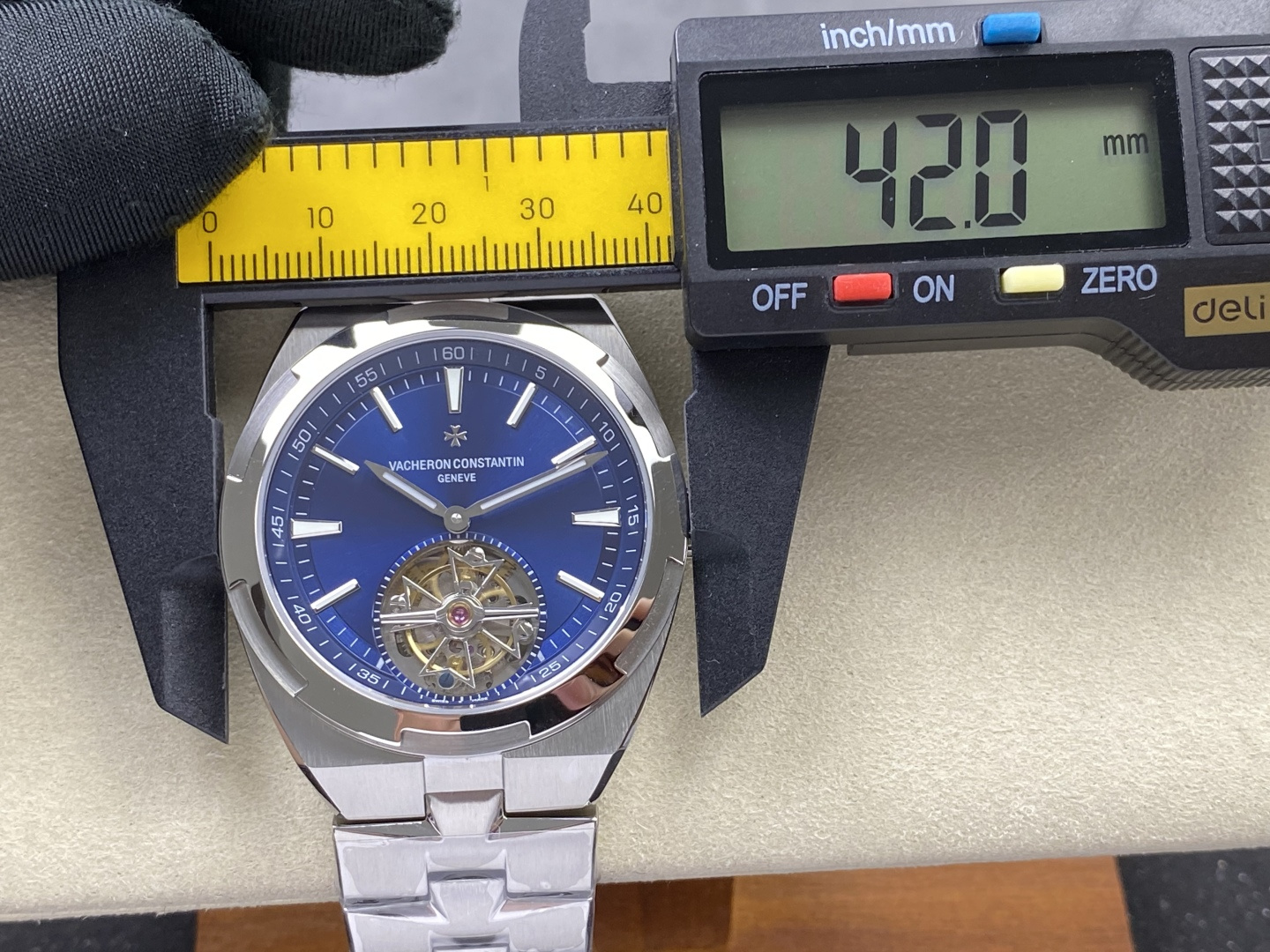 10000-fcf0ae556fc31d524bf4fa59d3147c2ddc5356f90ceb9d37c564a22331368edf Vacheron Constantin Overseas 42.5 mm Tourbillon ANT Factory Configuration CC771D 1:1 Superclone