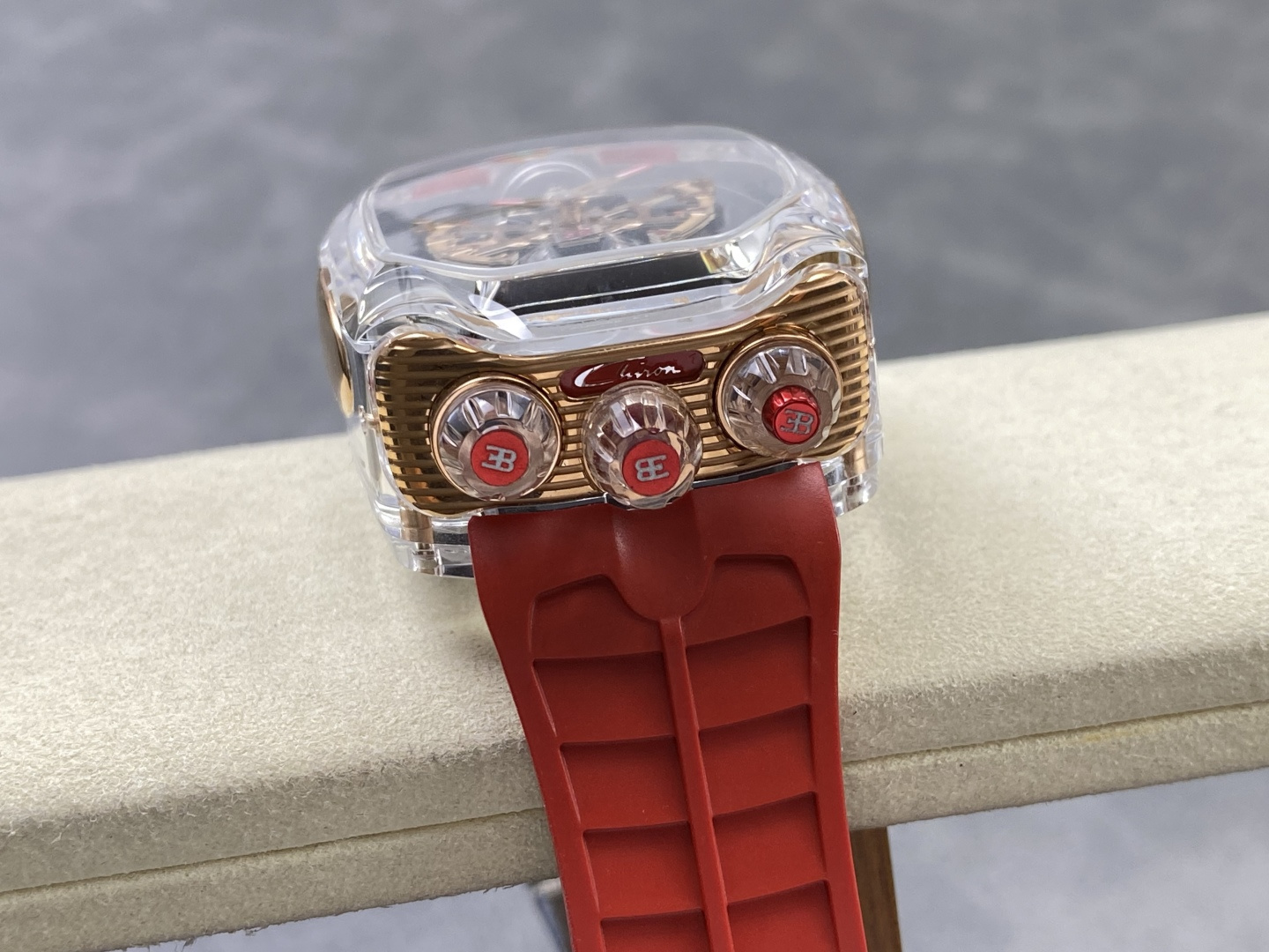 472-68ad821cc940f54e996c1ee00926566903cb33c36b9daed46a3417dbf4b23709 Jacob & Co. Bugatti Chiron Platinum Configuration 90EA90 1:1 Superclone