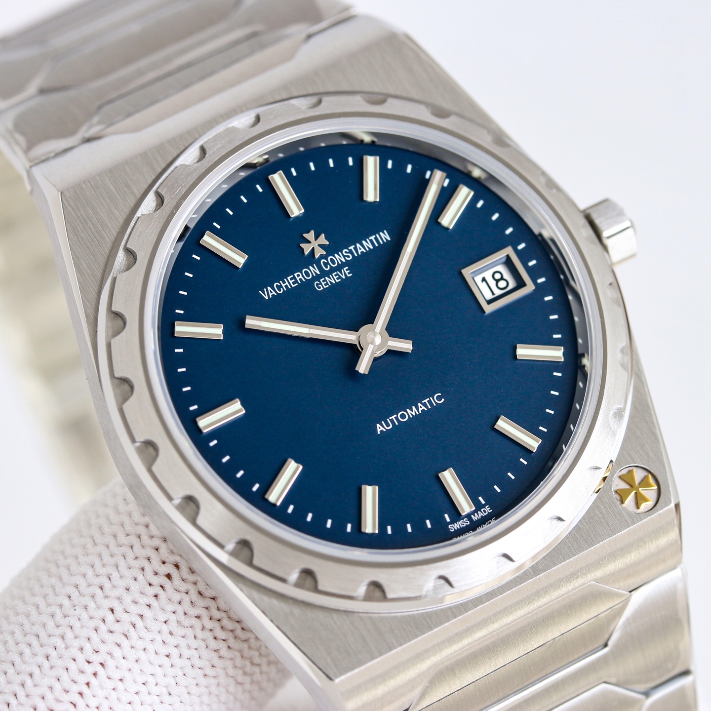 8256-fad963e7790e073bb946861ecceee5e8033e237524b8e323eb19d96a4b0f758c Vacheron Constantin Historiques 37 mm Date display MKS Factory Configuration 71ED0D 1:1 Superclone