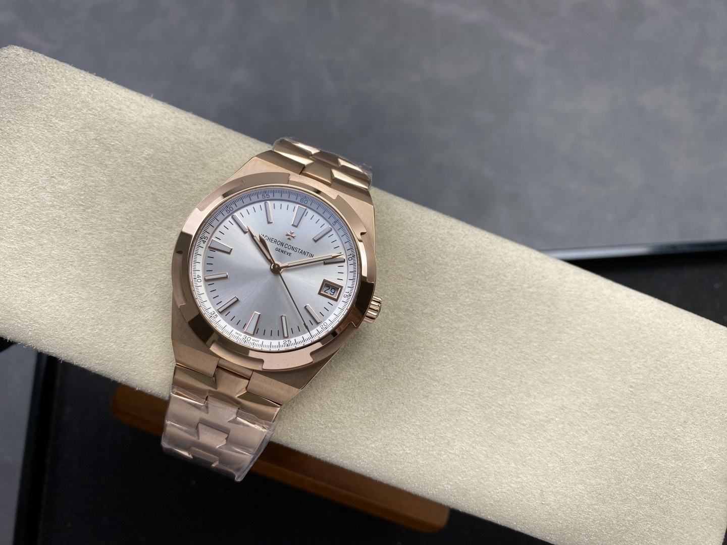 Vacheron Constantin Overseas 4500V Stainless steel Rose Stainless-steel bracelet K1 Factory Configuration D689F3 1:1 Superclone