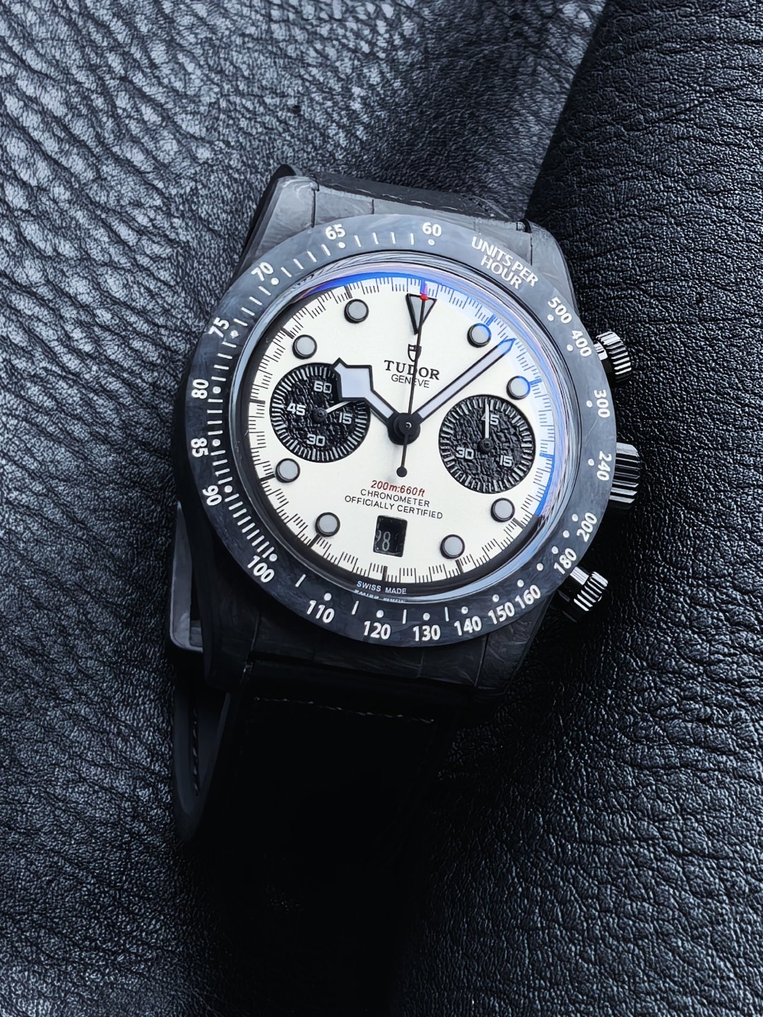 5020-8b7509fe31aa85dcac40c4c9bd8c4a9e761d0263195e0adbcbd3205cad0fe79f Tudor Black Bay M7937KN-0001 Carbon composite 42 mm Configuration 9CE47C 1:1 Superclone