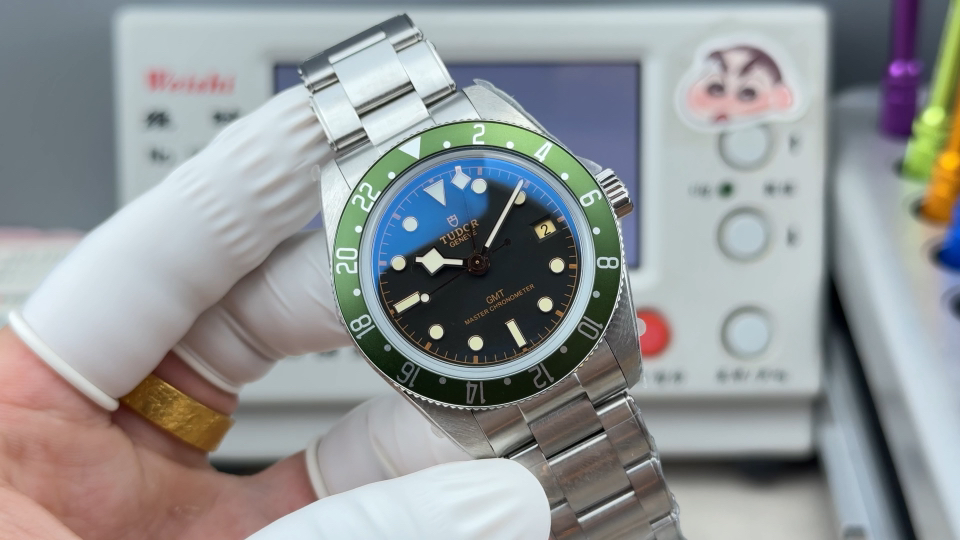 Tudor Black Bay Blue Stainless steel White dial Stainless-steel bracelet 39 mm GMT / dual time Configuration 87DA26 1:1 Superclone