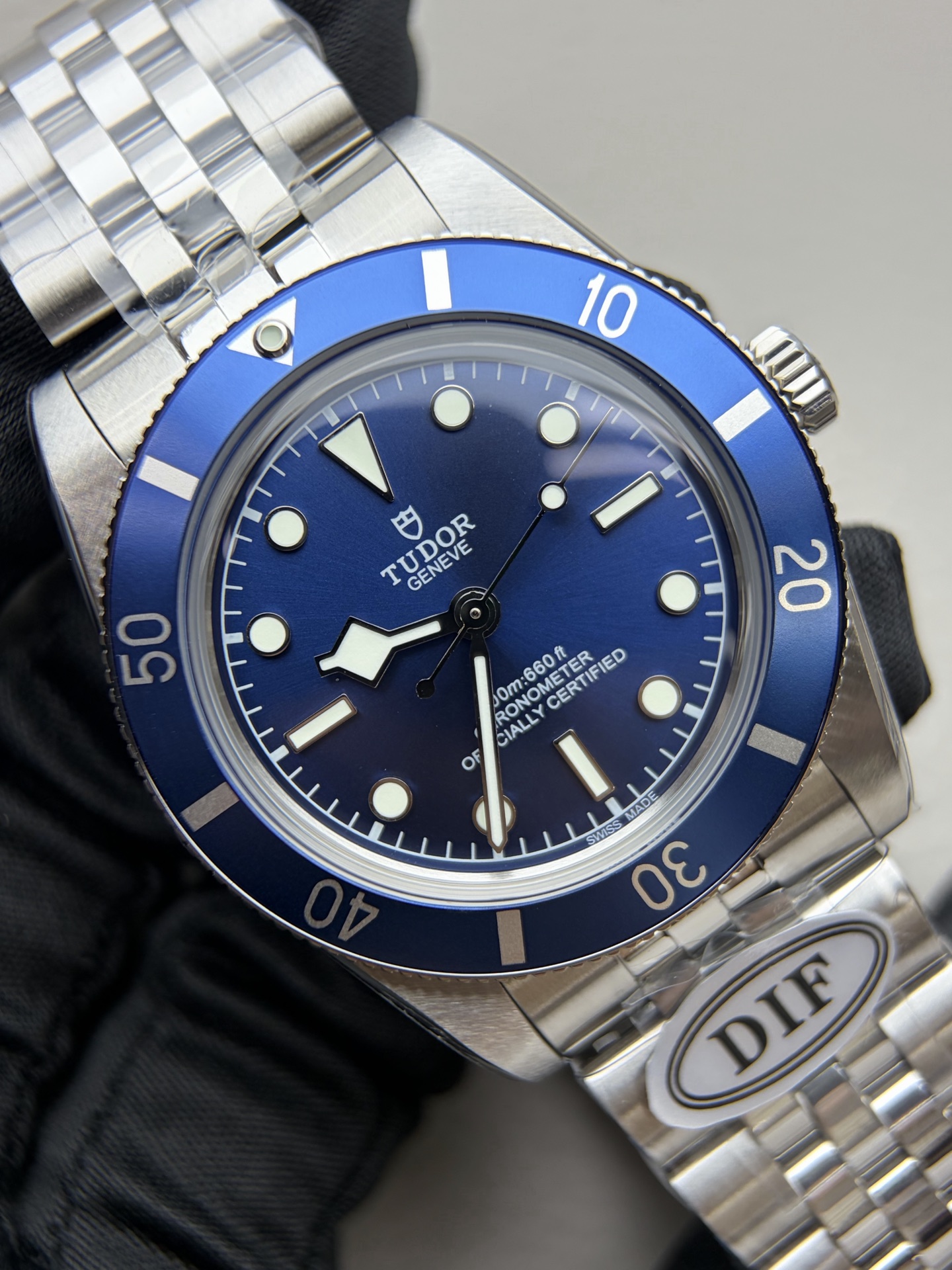 7524-6efff5dcd19acfaf9ce7dac11305838ff92965cb0595505b4247a50f2cbe6a19 Tudor Black Bay Blue dial 37 mm Configuration 5219AE 1:1 Superclone