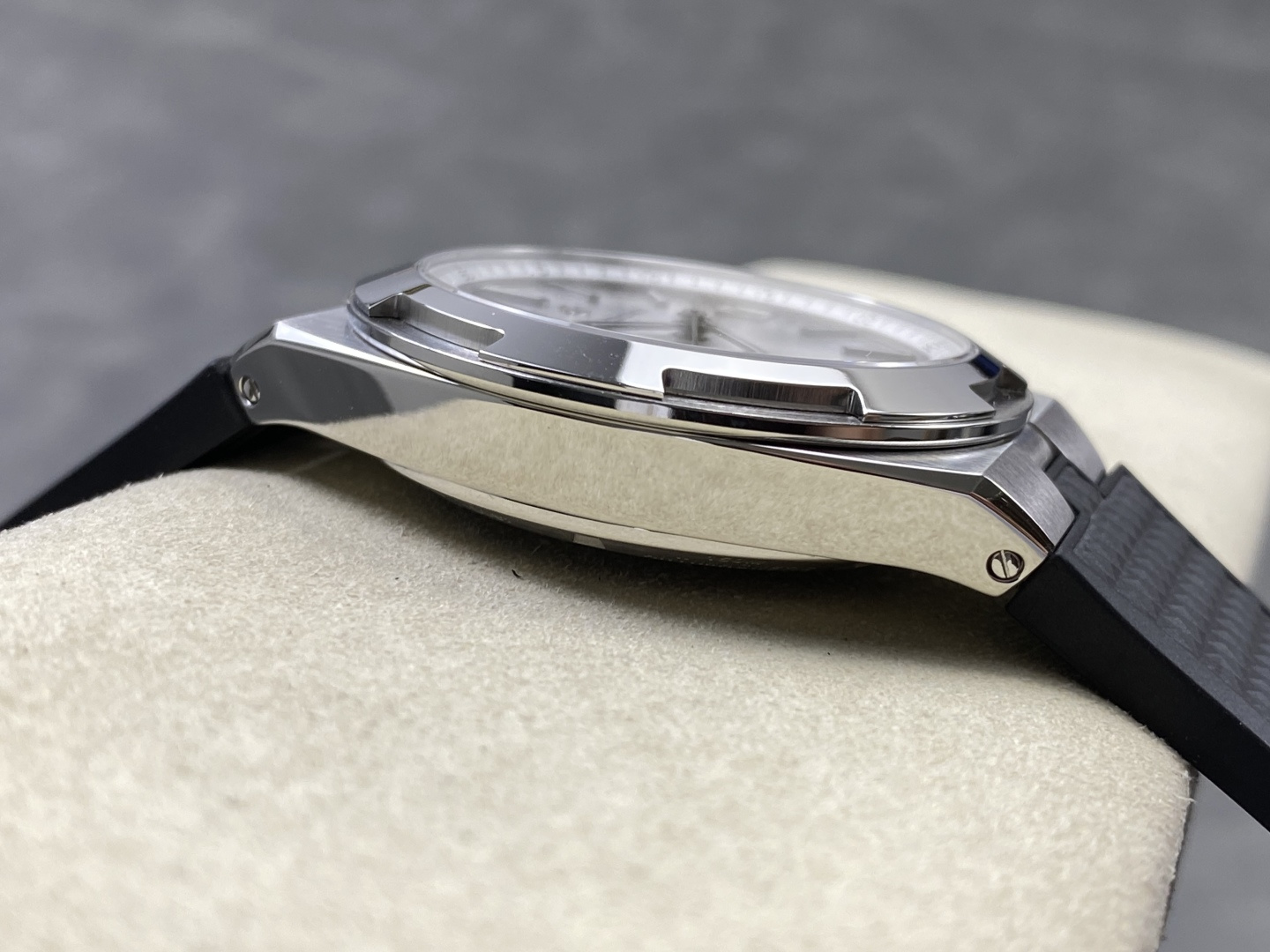 11621-c23e9f7825af8c6149e1fe566265c201b200d34bf4860c5878dffe01423e370d Vacheron Constantin Overseas Stainless steel 41 mm Configuration 7E81D8 1:1 Superclone