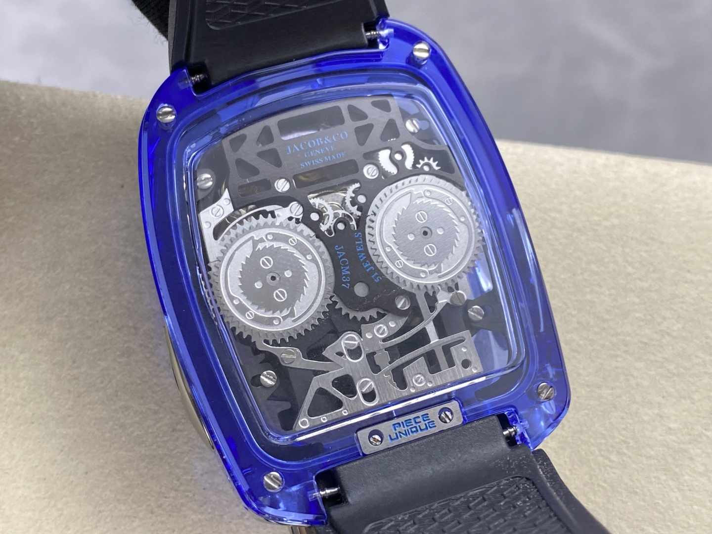 5279-c6b4872a5020823f30d7375f419cfb4565b7de9622ec7e55195fb21c23058d35 Jacob & Co. Bugatti Chiron Platinum Configuration B6FBD9 1:1 Superclone