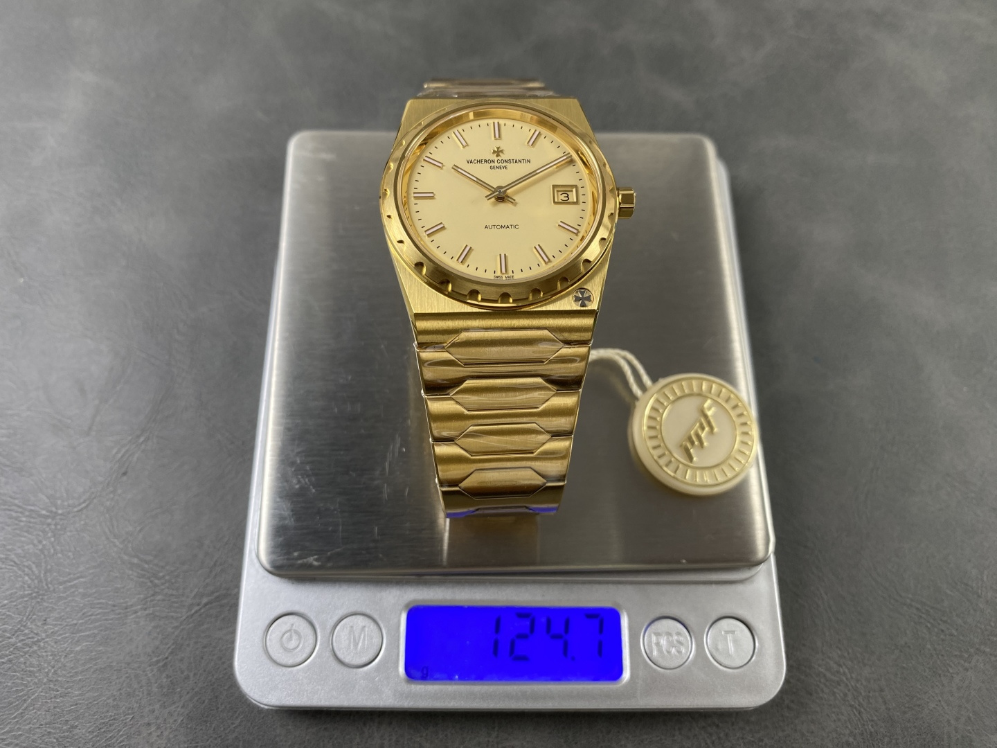 11418-50536892f14639b1c37d9aa642535ca2fdc75ed371b040b8f86c4aac9c1214c9 Vacheron Constantin Overseas 37 mm PPF Factory Configuration 8F2E12 1:1 Superclone