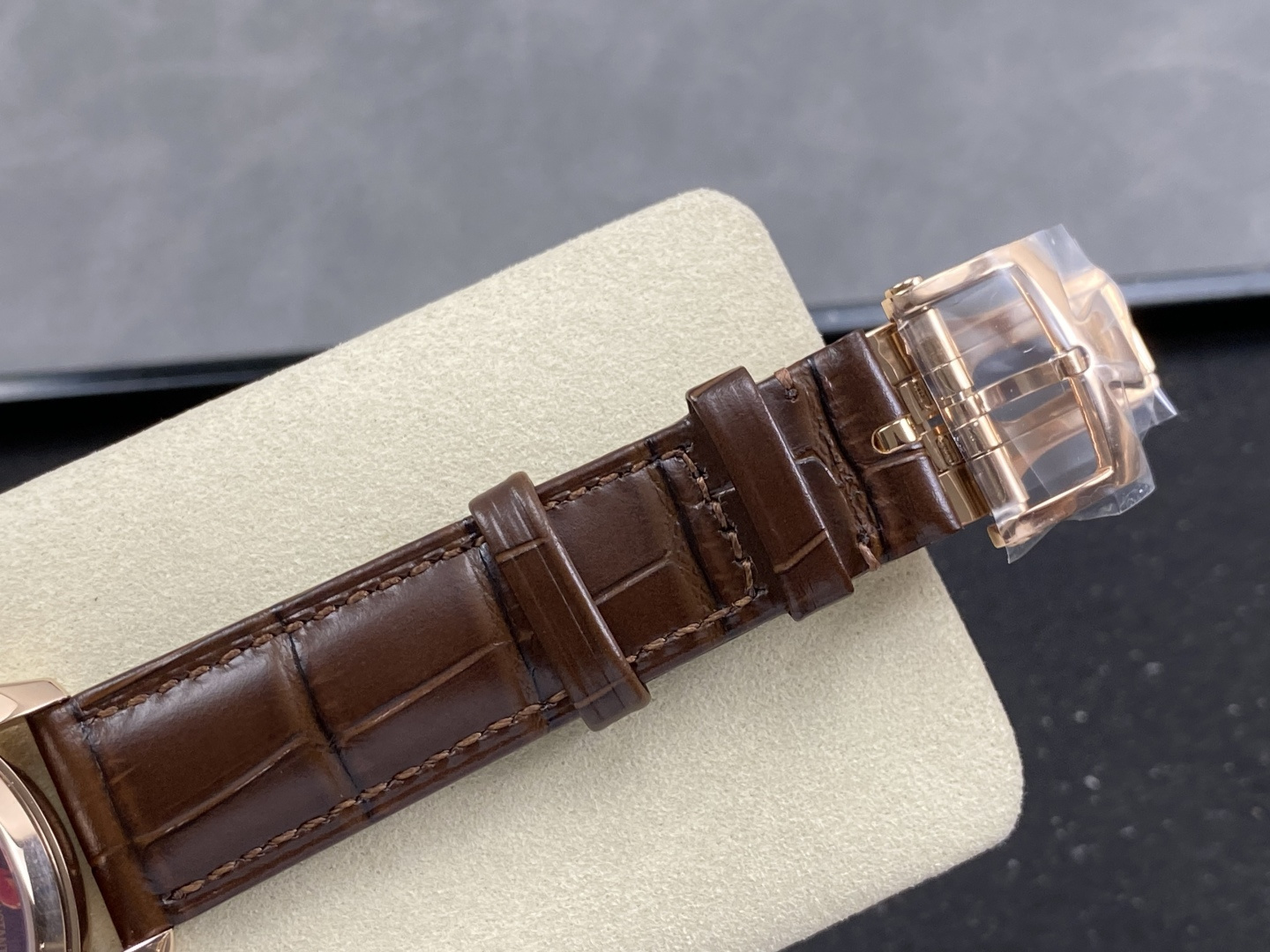 558-45197a4c4b7bfc39911332b50b8f91ede535cdabddaa8af5d2b2a7ef40f10c65 Vacheron Constantin Vermilion Sparrow Tourbillon 1:1 Superclone — 4F804A