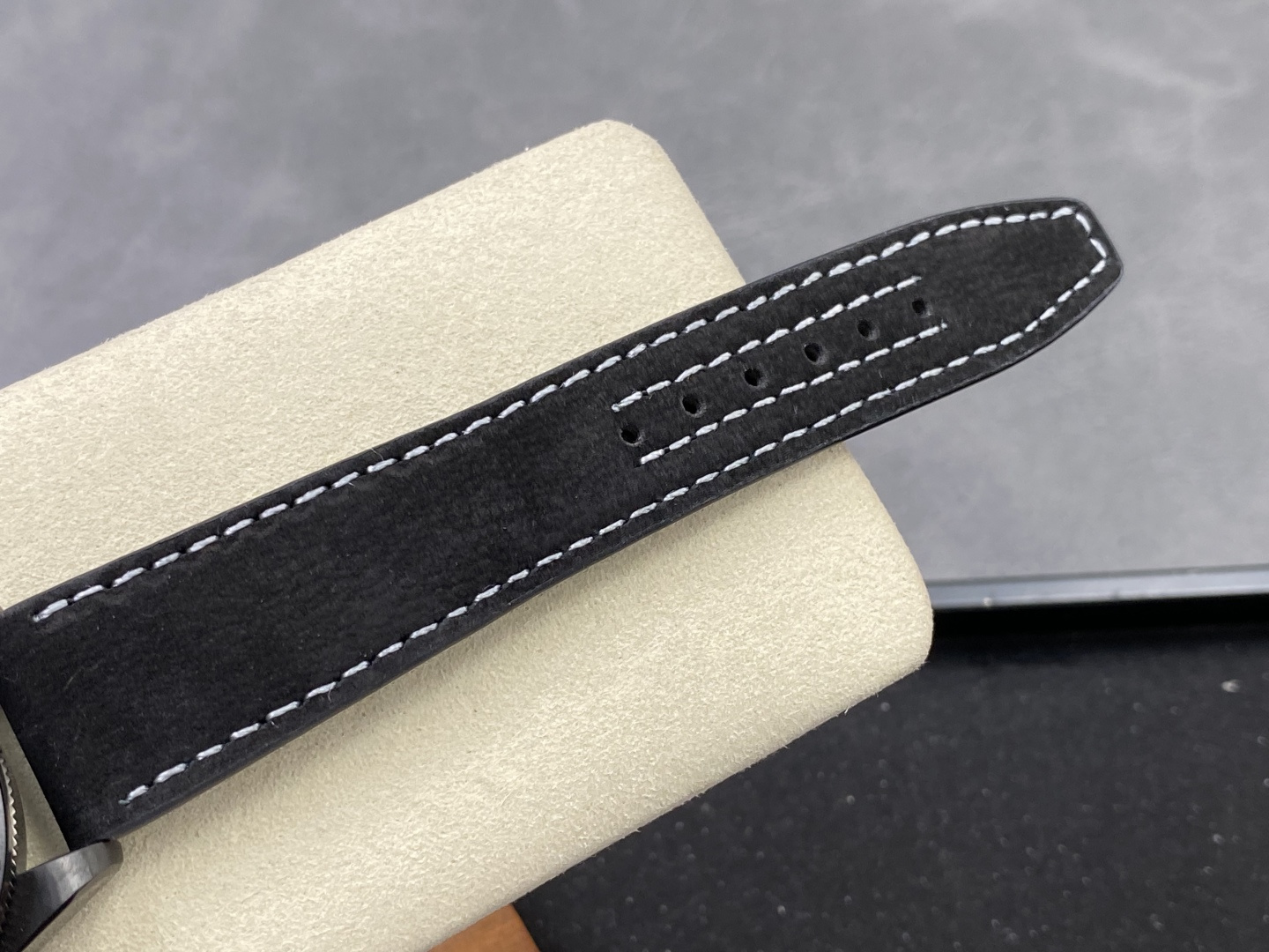 3976-cbdf522aebe410b6d6273b5cd09f1e818e1f57f9ab5926b3393d5186ae50626f Tudor Black Bay Black Black Leather strap 41 mm Tourbillon GR Factory Configuration AC4E08 1:1 Superclone